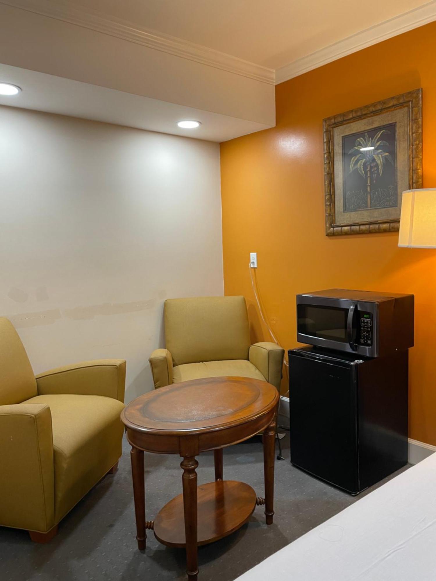 Motel Howard Johnson By Wyndham Ridgecrest, Ca