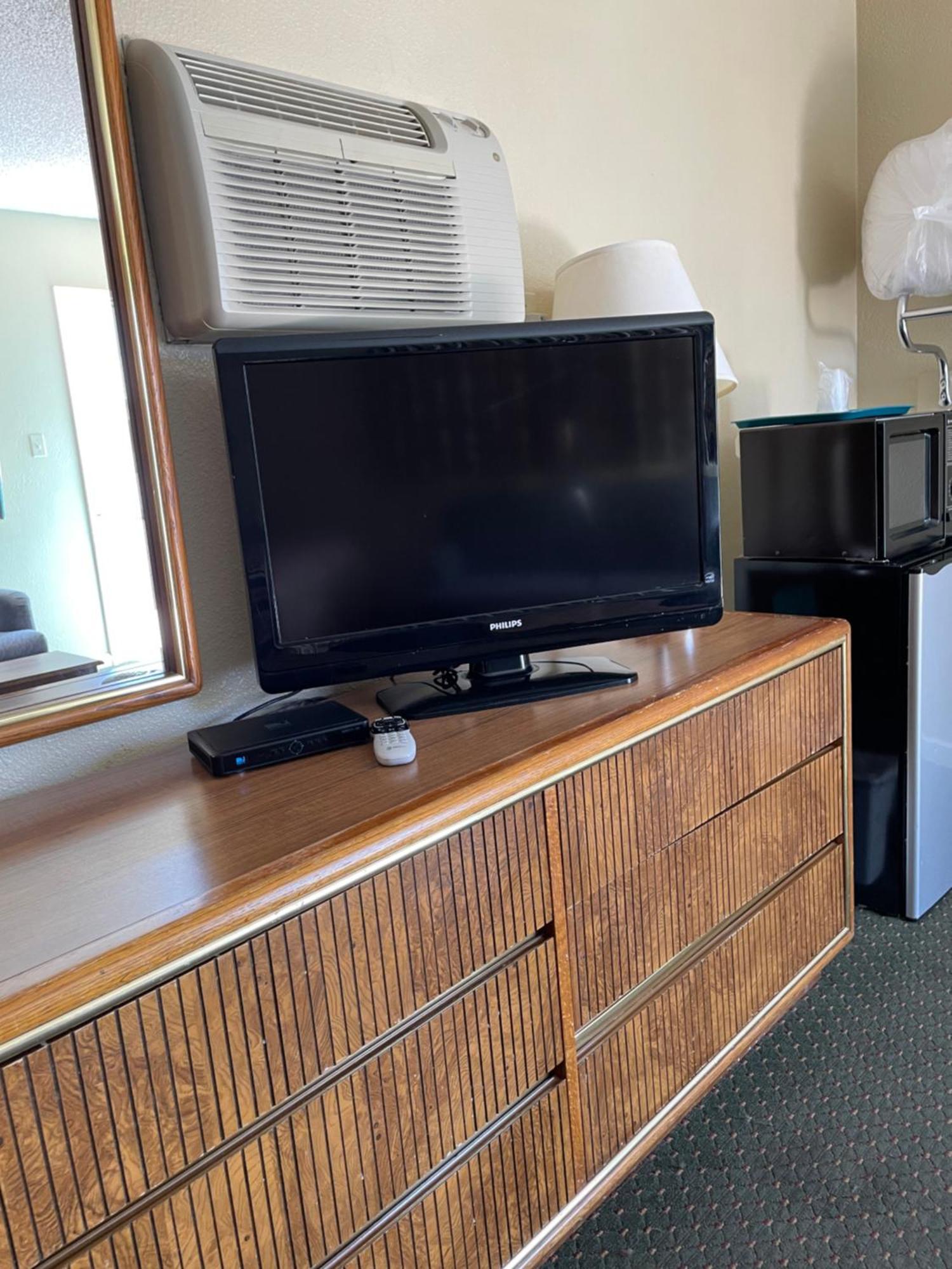 Motel Howard Johnson By Wyndham Ridgecrest, Ca 2*