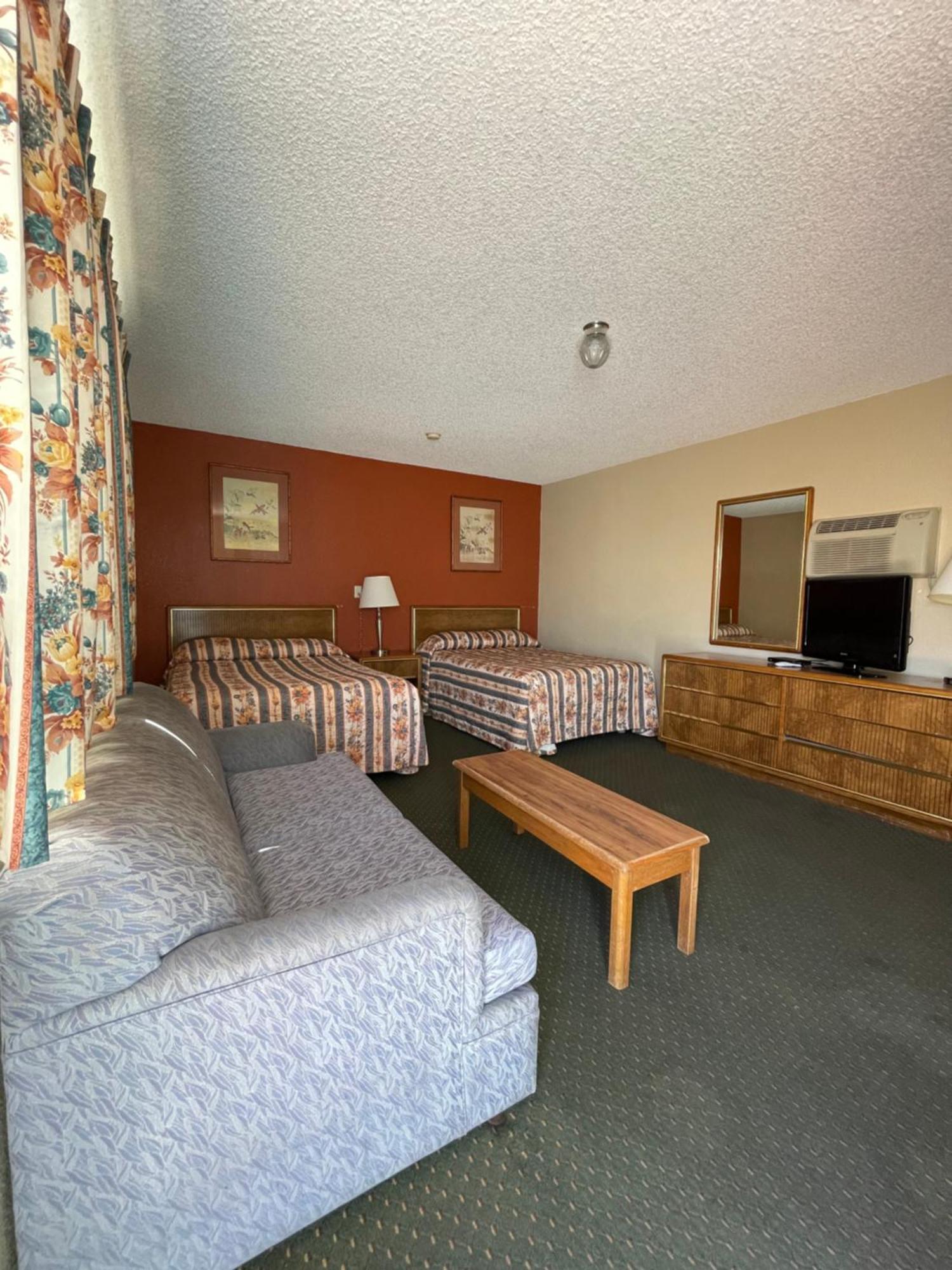 Howard Johnson By Wyndham Ridgecrest, Ca 2* Ridgecrest