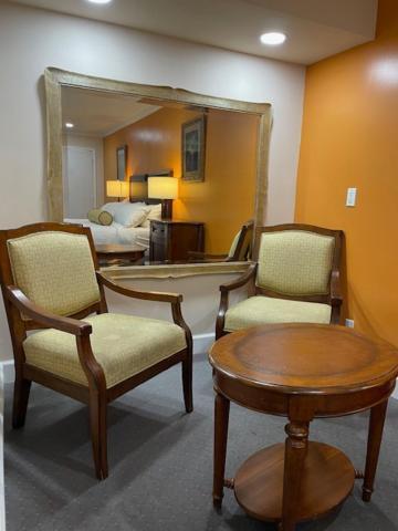Howard Johnson By Wyndham Ridgecrest, Ca Motel