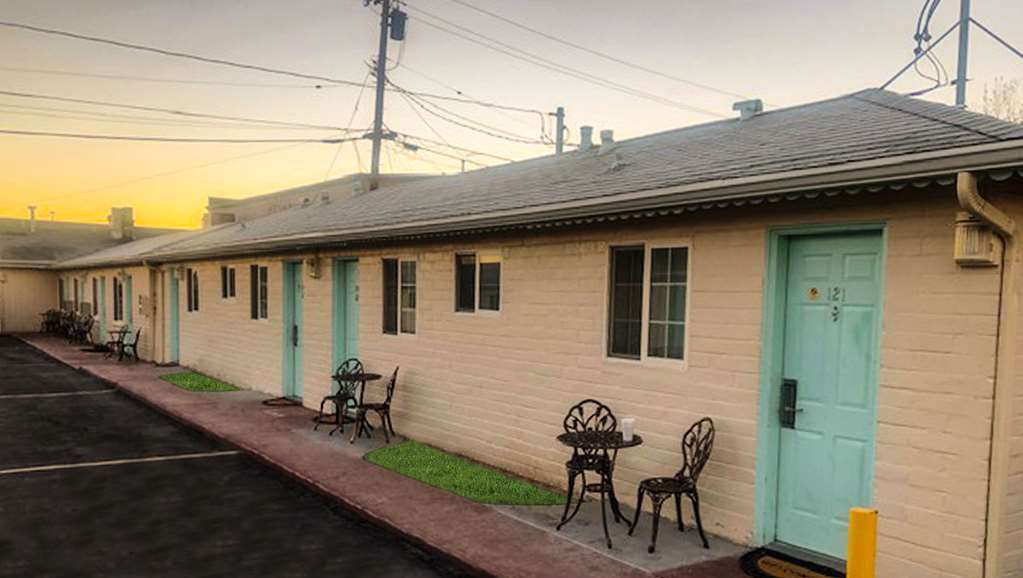 Howard Johnson By Wyndham Ridgecrest, Ca Motel
